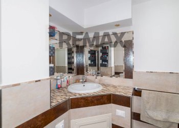 Bagno - Trilocale via Del Falcetto
 
58, Catania - foto 14