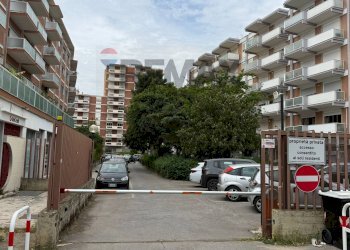 Edificio all\'aperto - Box Via Largo Strasburgo
 
23, Palermo - photo 1