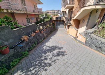 Edificio all\'aperto - Box Via delle Rose
 
75/B, Misterbianco - photo 2
