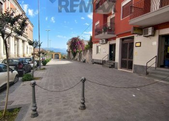 Edificio all\'aperto - Apartment piazza macarione
 
4, Giarre - photo 1