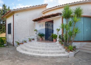 Casa all\'aperto - Villa Via Aristofane
 
3, Caltagirone - foto 6