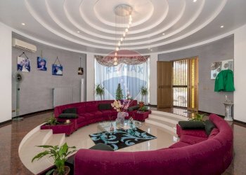 Soggiorno - Villa Via Aristofane
 
3, Caltagirone - foto 16