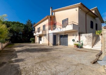 Casa all\'aperto - Villa Via Aristofane
 
3, Caltagirone - foto 31
