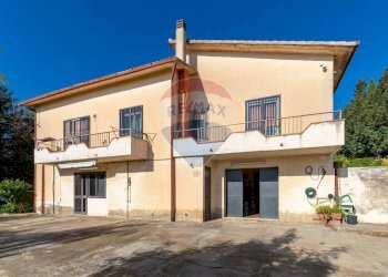 Casa all\'aperto - Villa Via Aristofane
 
3, Caltagirone - foto 38