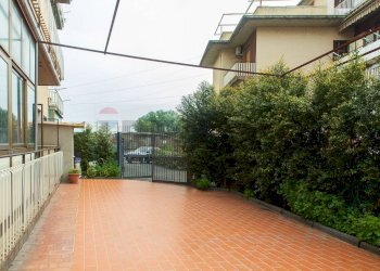 Terrazza - Four-room apartment Via Barriera
 
27, Catania - photo 1