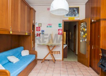 Soggiorno - Four-room apartment Via Barriera
 
27, Catania - photo 13