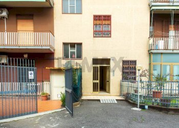 Edificio all\'aperto - Four-room apartment Via Barriera
 
27, Catania - photo 22