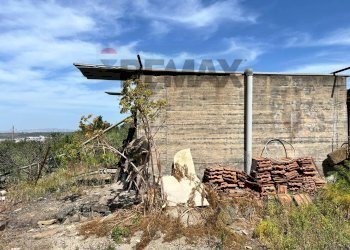 Casa all\'aperto - Terreno agricolo via san luigi, Camporotondo Etneo - foto 4