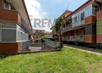 Edificio all\'aperto - Appartamento Via Nocilla
 
105, Aci Sant'Antonio - foto 1