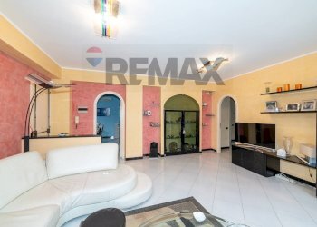 Soggiorno - Appartamento Via Nocilla
 
105, Aci Sant'Antonio - foto 4