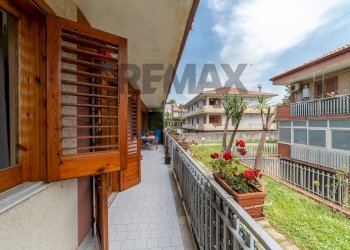 Balcone - Appartamento Via Nocilla
 
105, Aci Sant'Antonio - foto 9