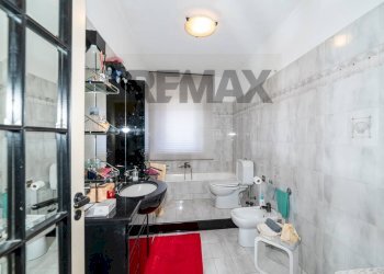 Bagno - Appartamento Via Nocilla
 
105, Aci Sant'Antonio - foto 12