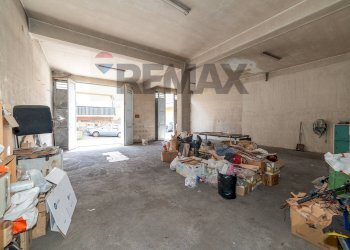 Dispensa di stoccaggio - Warehouse Via nocilla
105/B, Aci Sant'Antonio - photo 9