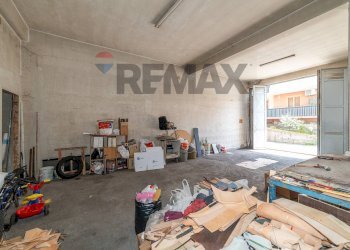 Dispensa di stoccaggio - Warehouse Via nocilla
105/B, Aci Sant'Antonio - photo 12