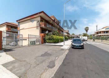 Edificio all\'aperto - Warehouse Via nocilla
105/B, Aci Sant'Antonio - photo 26