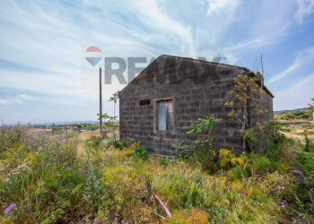 Casa all\'aperto - Terreno agricolo Via Santa Margherita
snc, Mascalucia - foto 2