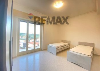Camera / camera da letto - Four-room apartment Via Sebastiano Guzzoni
 
2, Catania - photo 8