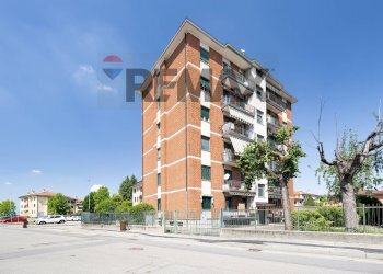 Edificio all\'aperto - Bilocale Via Leonardo Da Vinci
 
6, Bussero - foto 2