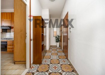 Hall / corridoio - Bilocale Via Leonardo Da Vinci
 
6, Bussero - foto 4
