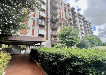 Edificio all\'aperto - Trilocale Via Paolo Renzi
111, Roma - foto 29
