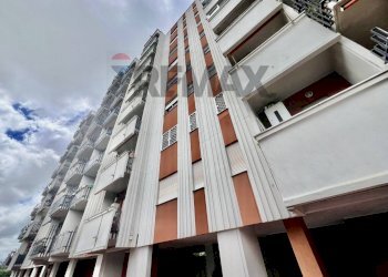 Edificio all\'aperto - Trilocale Via Paolo Renzi
111, Roma - foto 31