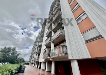 Edificio all\'aperto - Trilocale Via Paolo Renzi
111, Roma - foto 35
