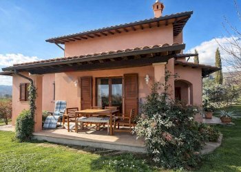 Casa all\'aperto - Villa Via pio iii
 
8, Sarteano - foto 2