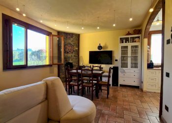 Sala da pranzo - Villa VIA PICCARATICO
 
110, Vinci - photo 16