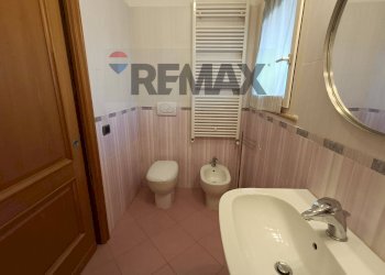 Bagno - Three-room apartment Via Del Fosso
 
9, Perugia - photo 29