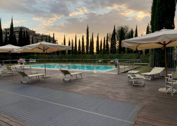 Piscina - Three-room apartment Via Del Fosso
 
9, Perugia - photo 37