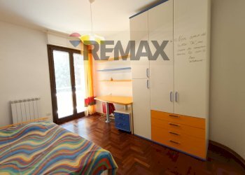 Camera / camera da letto - Three-room apartment Via Emanuele Petri
 
6, Corciano - photo 25
