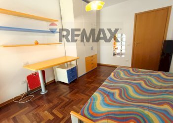 Camera / camera da letto - Three-room apartment Via Emanuele Petri
 
6, Corciano - photo 28