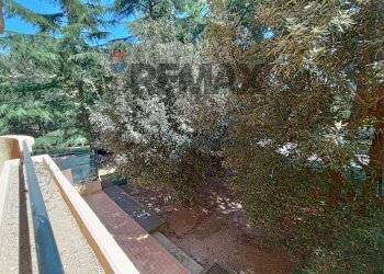 Balcone - Three-room apartment Via Emanuele Petri
 
6, Corciano - photo 41