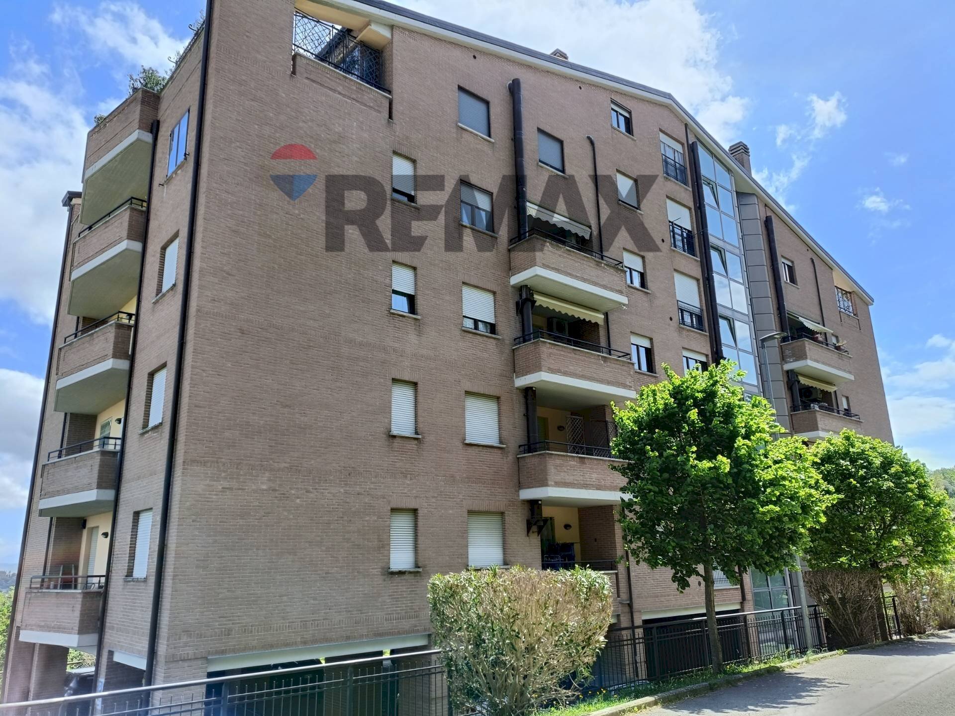 Edificio all\'aperto - Attico Via Luigi Riccitelli
 
8, Perugia - foto 1