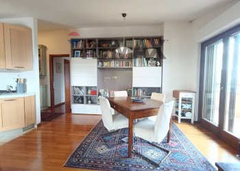 Sala da pranzo - Appartamento Via Luigi Riccitelli
 
8, Perugia - foto 2