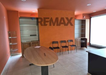 Sala da pranzo - Commercial Premises VIA ALFONSINA MORINI
39, Perugia - photo 8