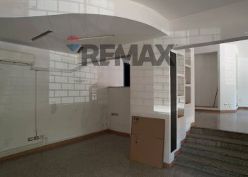 Stanza vuota - Commercial Premises Via Ruggero D'andreotto
5, Perugia - photo 7
