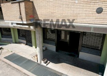 Edificio all\'aperto - Commercial Premises Via Ruggero D'andreotto
5, Perugia - photo 19