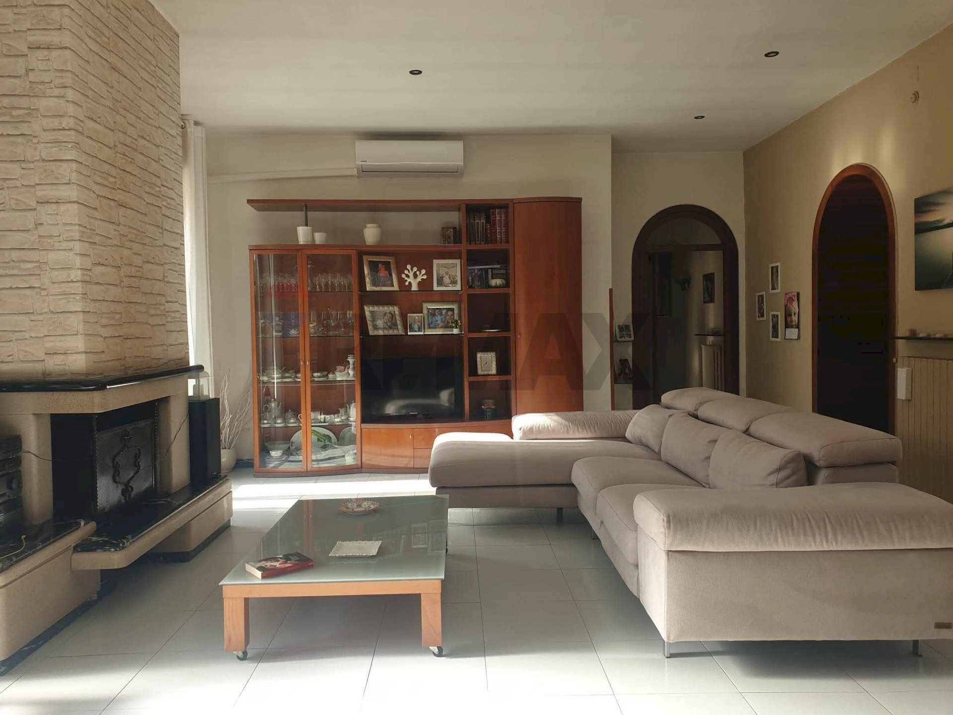Soggiorno - Four-room apartment Caivano - photo 2