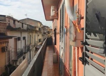 Balcone - Four-room apartment Caivano - photo 9