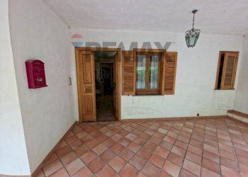 Terrazza - Villa VIALE MONSIGNOR DOMENICO PETRONI
 
53, Cervicati - foto 33