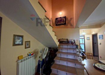 Scale - Villa VIALE MONSIGNOR DOMENICO PETRONI
 
53, Cervicati - foto 85