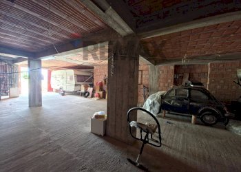 Parcheggio - Villa VIALE MONSIGNOR DOMENICO PETRONI
 
53, Cervicati - foto 98