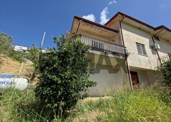 Casa all\'aperto - Villa VIALE MONSIGNOR DOMENICO PETRONI
 
53, Cervicati - foto 103