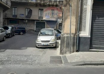 Edificio all\'aperto - Quadrilocale via vacca
 
53, Paterno - foto 1