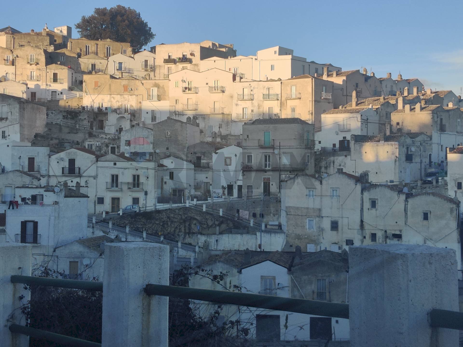 Edificio all\'aperto - Casa indipendente Via del Meriggio
25/A, Monte Sant'Angelo - foto 3