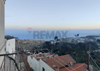 Edificio all\'aperto - Independent house Via del Meriggio
 
25/A, Monte Sant'Angelo - photo 12