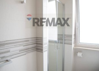 Bagno - Three-room apartment Via IV Novembre
 
32, Manfredonia - photo 12