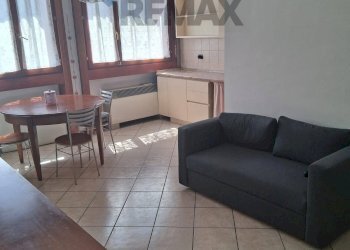 Sala da pranzo - Bilocale Piazza dei Daini
 
4, Milano - foto 1