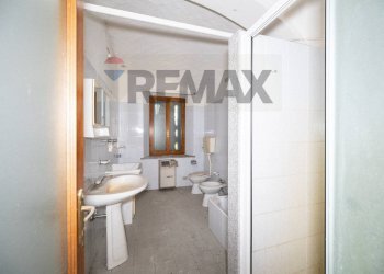 Bagno - Independent house Strada Della Cisa
 
82, Brescello - photo 22